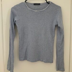 blue & white striped long-sleeve shirt